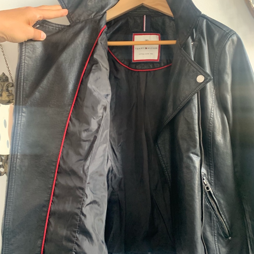 Black Tommy Hilfiger Faux Leather Jacket Size M - Picture 4 of 8